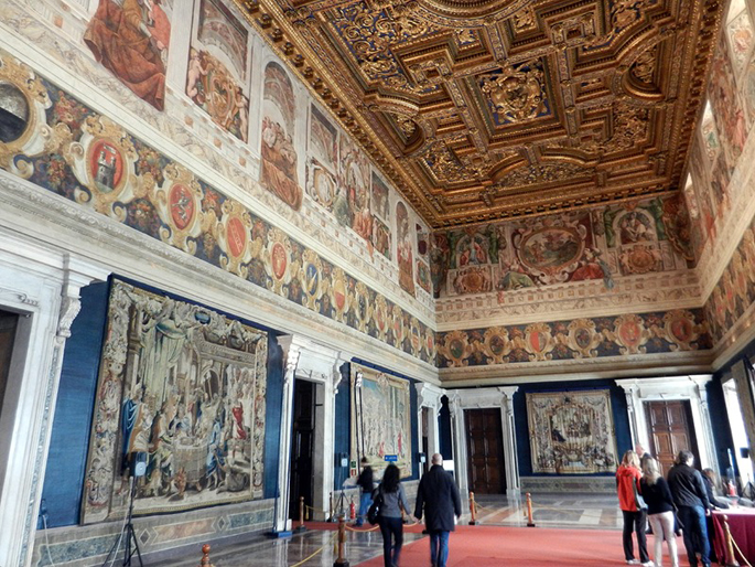 Salone dei Corazzieri im Quirinalspalast in Rom